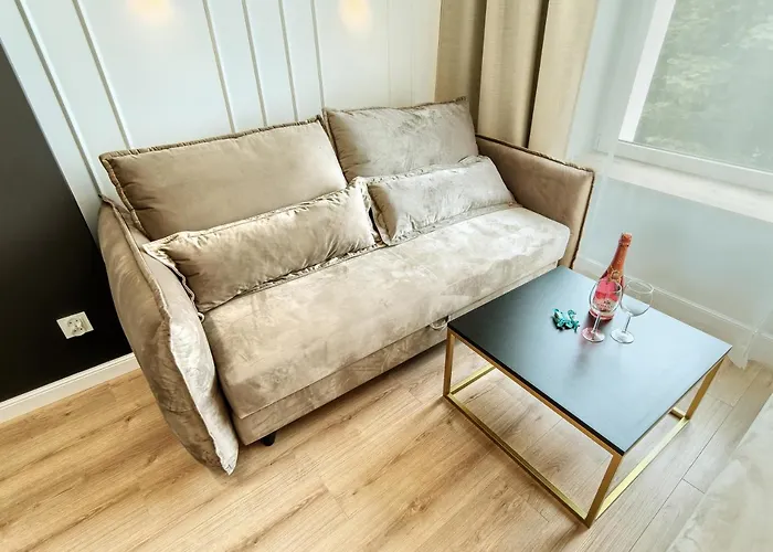 A&j Aparts Ii Apartment